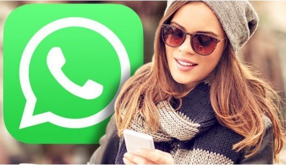 WhatsApp uygulaması android işletim sisteminde deneniyor