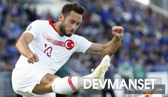 Beşiktaş için Hakan Çalhanoğlu konusunda bir sürpriz