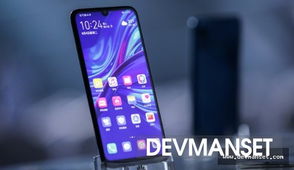 Huawei şirketi yeni telefon modelini duyurdu