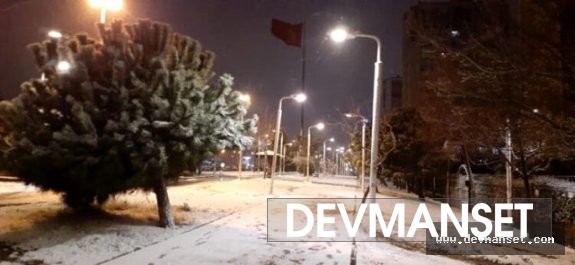 İstanbul ili güne kar yağışıyla başlamış oldu