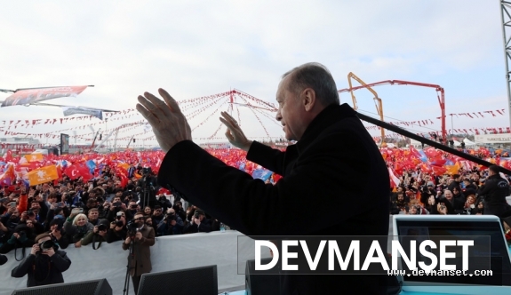 Cumhurbaşkanı Erdoğan “GEÇTİĞİMİZ 20 YILDA ASIRLIK DEMOKRASİ VE KALKINMA ATILIMLARINA İMZA ATTIK”