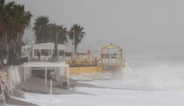 Antalya ilinde fırtına ve hortum konusunda alarm