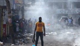 Göstericiler Haiti içerisinde tekrar sokaklara çıktı