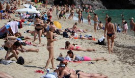 Antalya Nisan ayında tam 1 milyon turist ağırladı