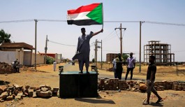 Sudan'ın üyeliğini askıya aldılar