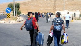 Suriyeliler evlerine dönmeye başladı
