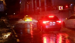 İstanbul ilinde sağanak yağış başlamış durumda