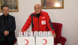 Türk Kızılay ihtiyaç sahibi olan Rum aileler için gıda yardımında bulundu