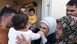 Emine Erdoğan, BM Habitat İcra Direktörü Sharif ile deprem bölgesini ziyaret etti