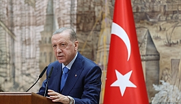 Cumhurbaşkanı Erdoğan dün akşam katıldığı bir canlı yayında en düşük emekli aylığının 5500 liradan 7500 liraya yükseltileceği müjdesini verdi.
